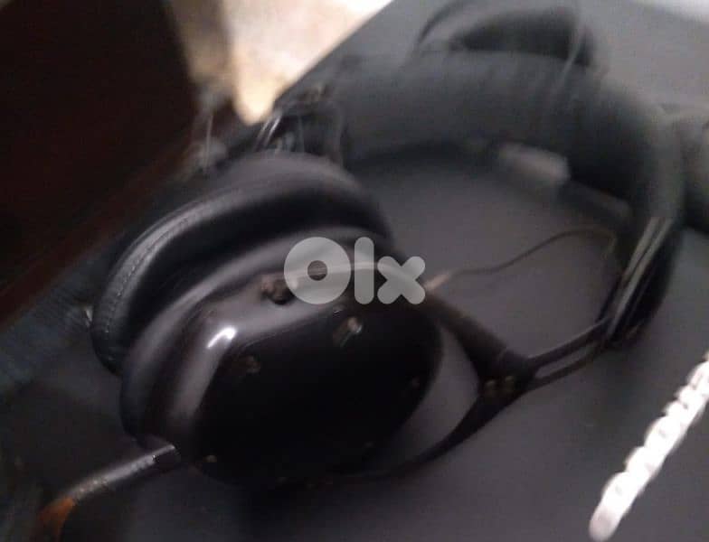 V-Moda Crossfade M-100 1