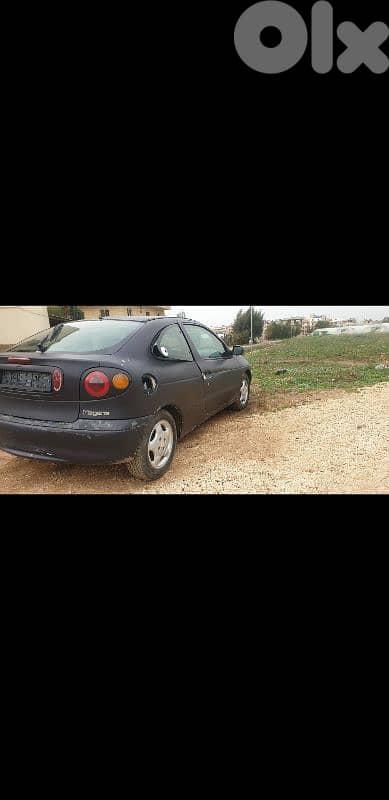 رينو ميجان 1996