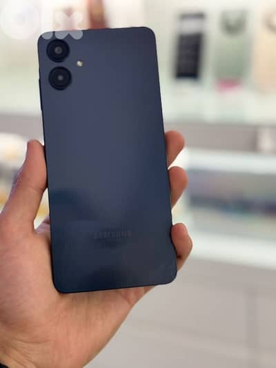 samsung A06  6/128G. used 1 month + charger