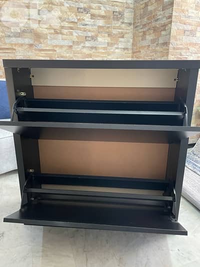 خزانة احذية