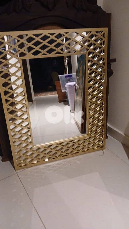 antique miror and Artistic paintings 3