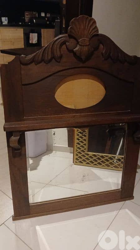 antique miror and Artistic paintings 6