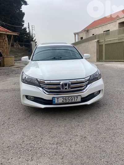 هوندا أكورد 2015