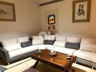 Carchy 2 bedroom apartment for sale in Achrarafieh