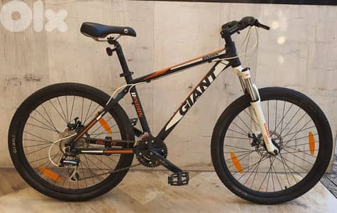 Giant Rincon disc brakes size Small