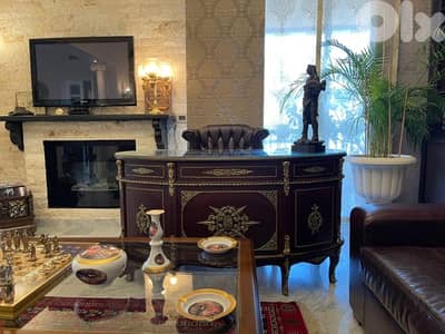 مكتب  ديكور مع نحاس