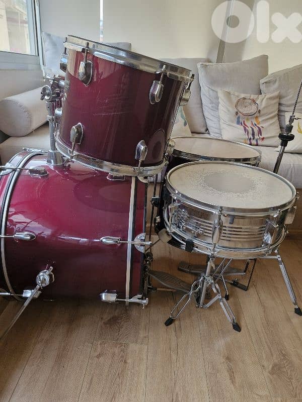 Incomplete Drum Set 1