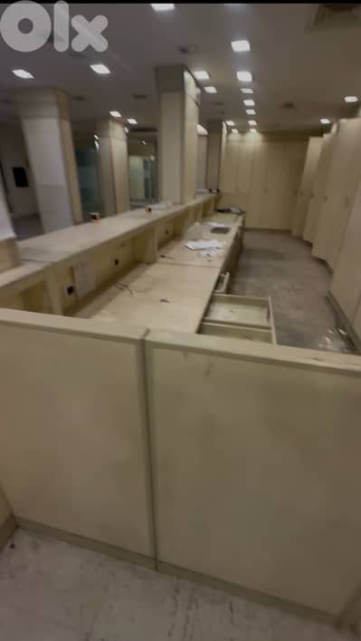 High-quality wooden counter, كنتوار خشب عالي الجودة