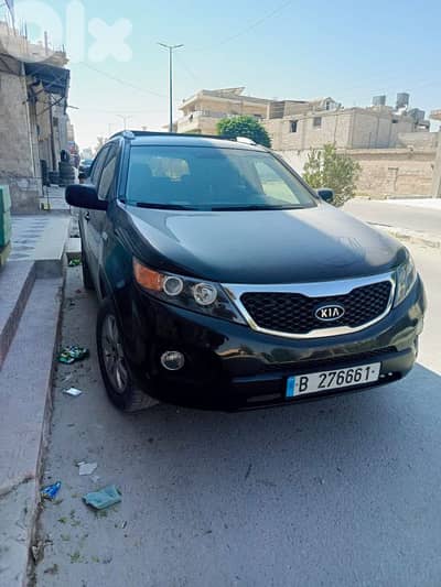 كيا سورينتو 2011