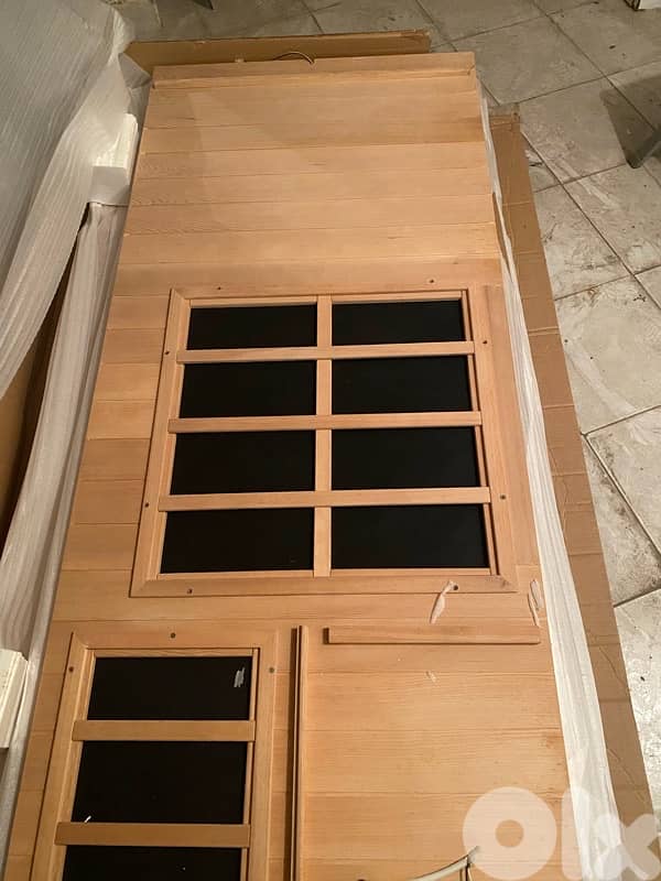 Home sauna - fits 2 people 4
