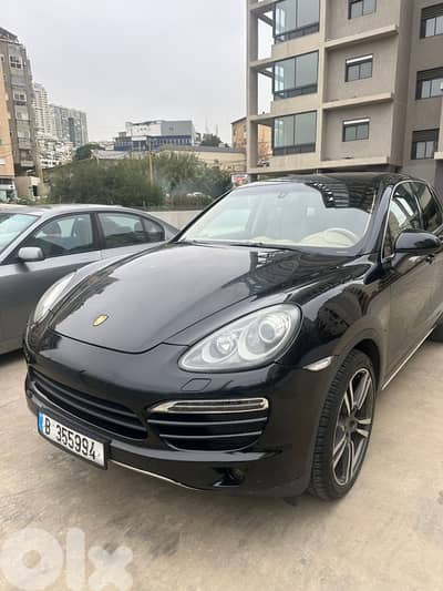 Porsche Cayenne 2011