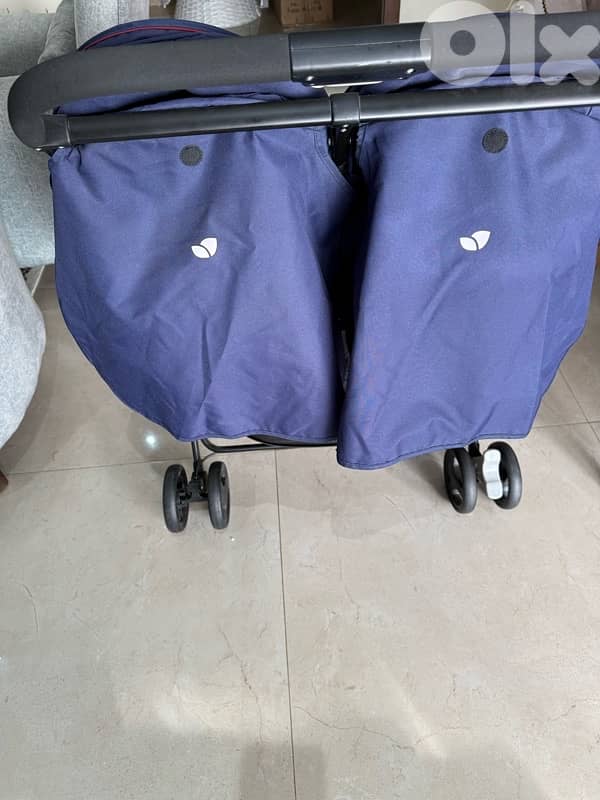 Double Stroller 1