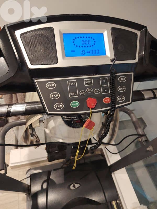 foldable treadmill 1