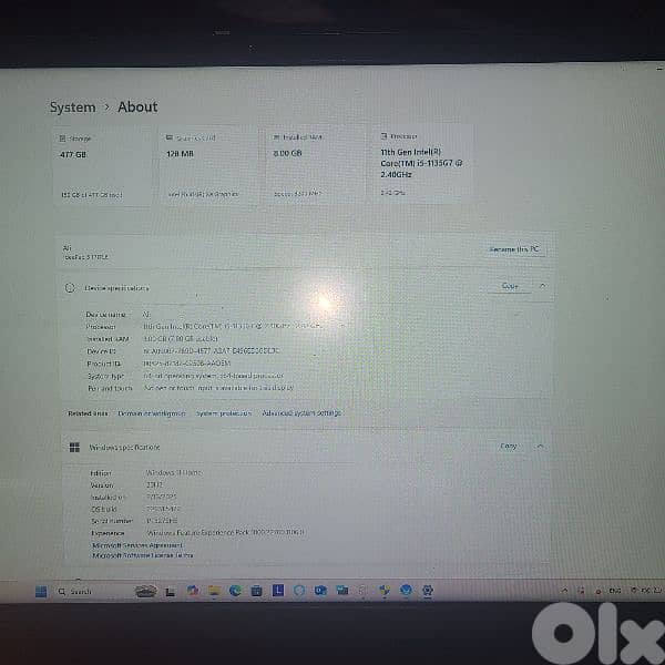 Lenovo Ideapad 3. i5 11th gen. 17inch screen 7