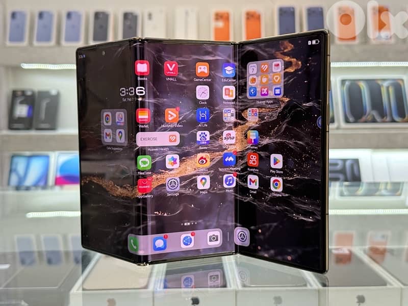 Huawei XT Ultimate 1Tb Used like new super clean condition 2