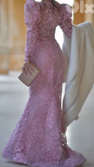 فستان سهرة طويل