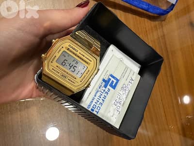 Vintage casio watch (like new)
