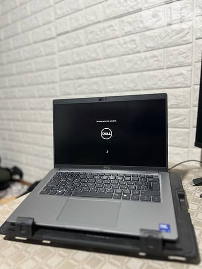 Dell Laptop Like New For Sale