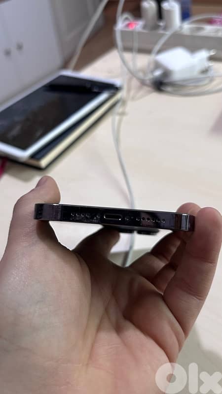 iPhone 14 Pro Max - Purple 3