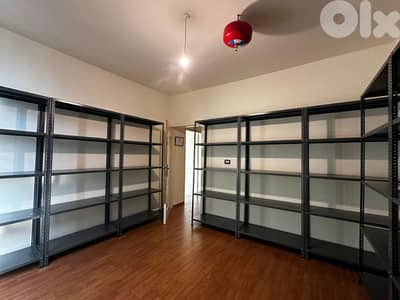 Warehouse Metal Shelfes - رفوف تخزين حديد