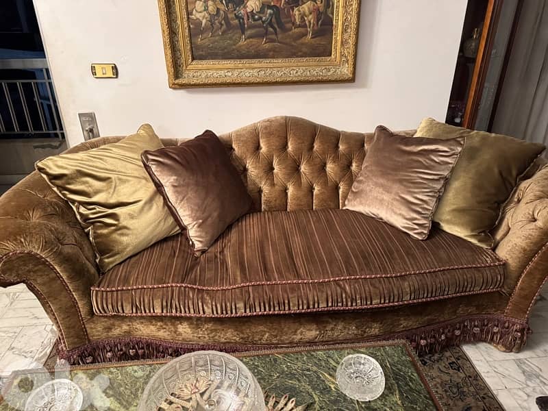 Royal Sofa for sale 7