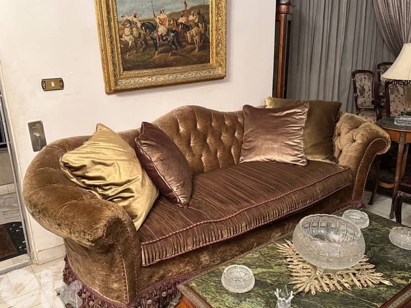 Royal Sofa for sale 9