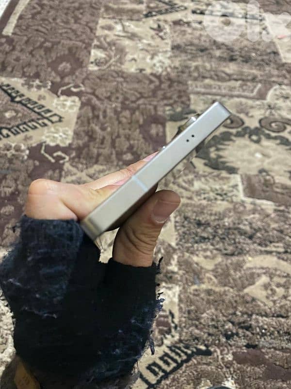 S25 Ultra Mst3mal Jm3ten 1