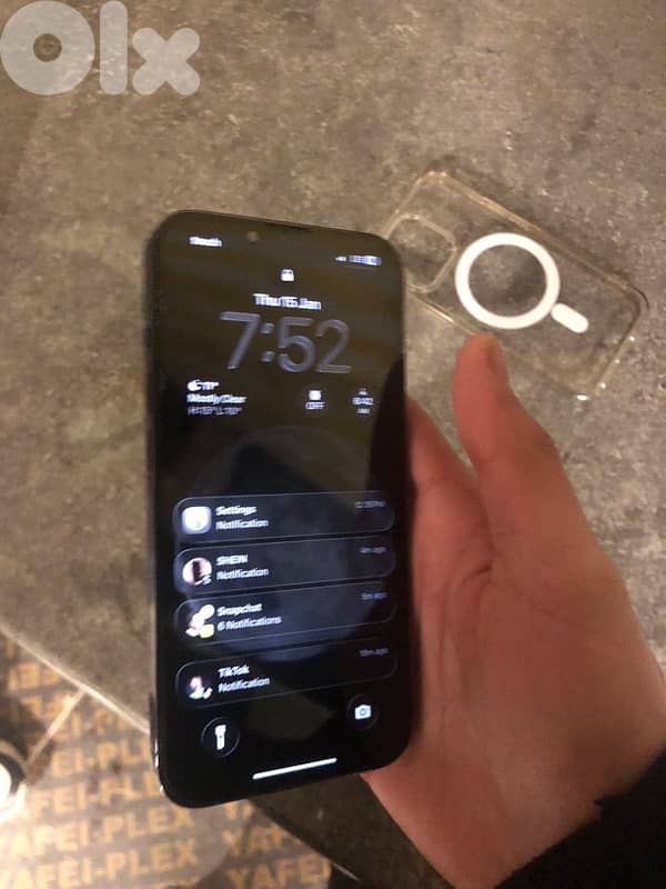 Iphone 13 pro wla jereh 2