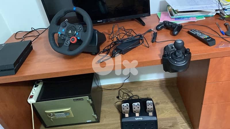 Logitech G29 + shifter 1