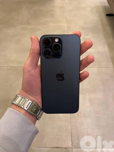 iphone 15 pro max super clean