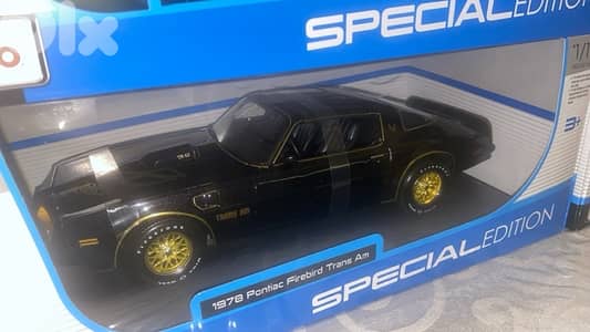 trans am diecast model car scale 1/18