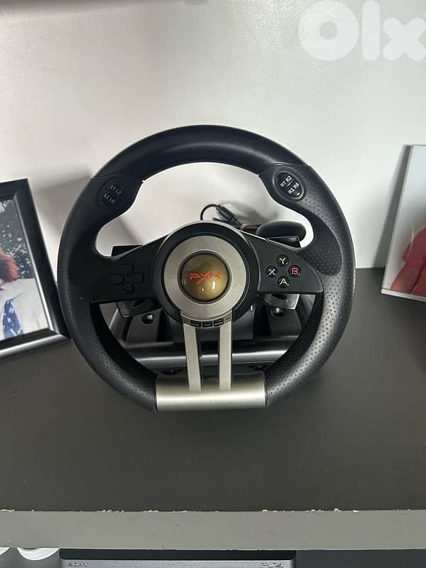 PS4 slim 500gb + racing steering pxn pro 3