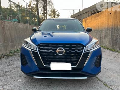 nissan kicks 2021 (low mileage)(LIKE COMPANY)