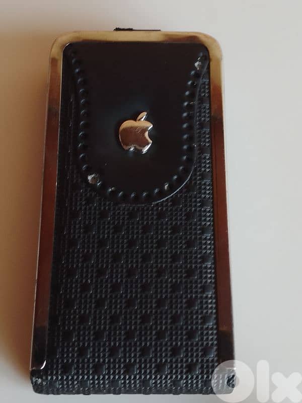 iphone 4s original excellent working condition n battery - Flip Cover 6