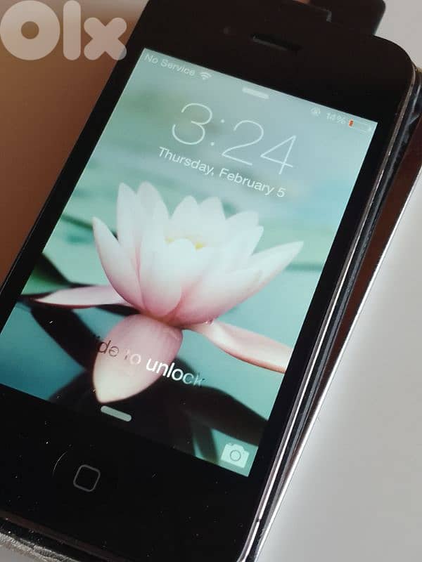 iphone 4s original excellent working condition n battery - Flip Cover 7