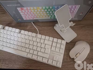 Mars gaming keyboard with a Fantech W189