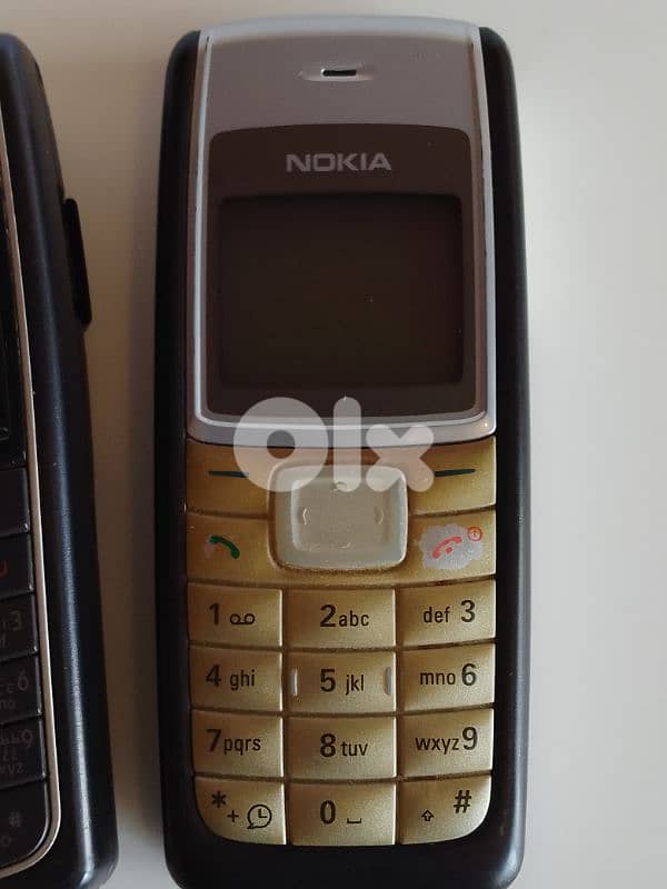 For Collectors 2 Nokia 1110i + 6230i EW Condition n battery n charger 5