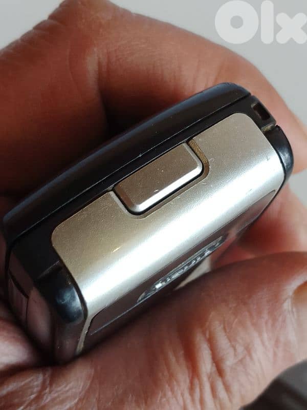 For Collectors 2 Nokia 1110i + 6230i EW Condition n battery n charger 14