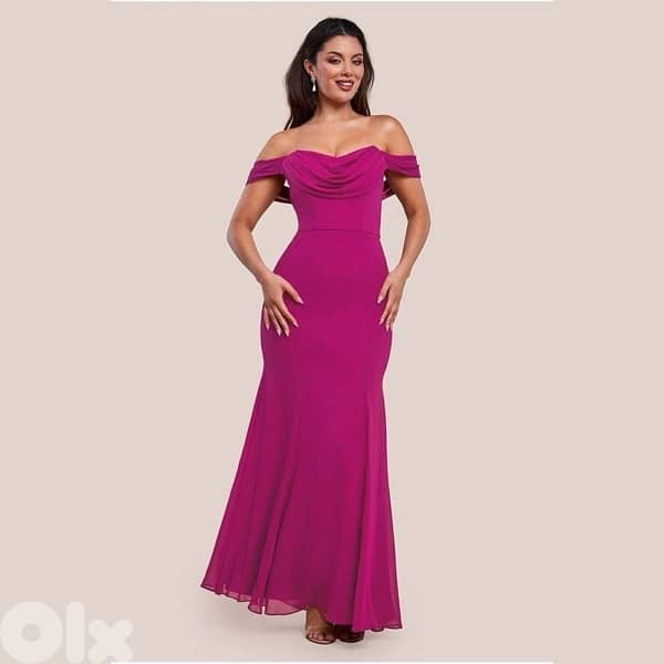 Around 300 Evening Dressess 13