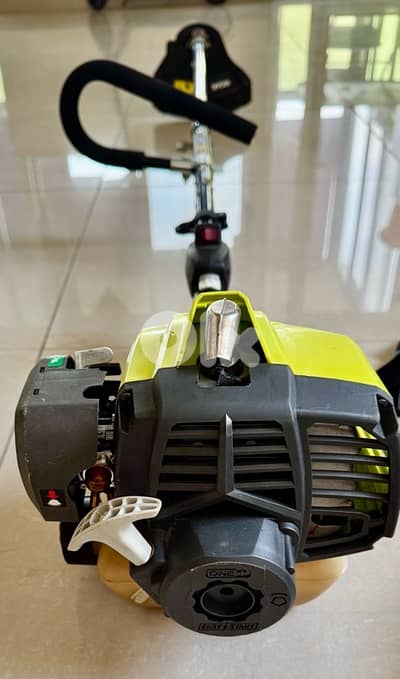 Grass Trimmer used as New