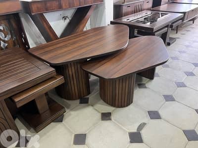 طاولة نص  جديدة من المعمل بسعر الجملة متوفرة بجميع الالوان