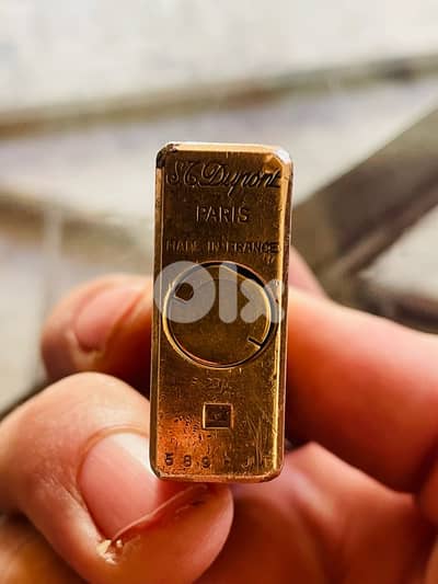 قداحة فاخرة  من S-T DuPont