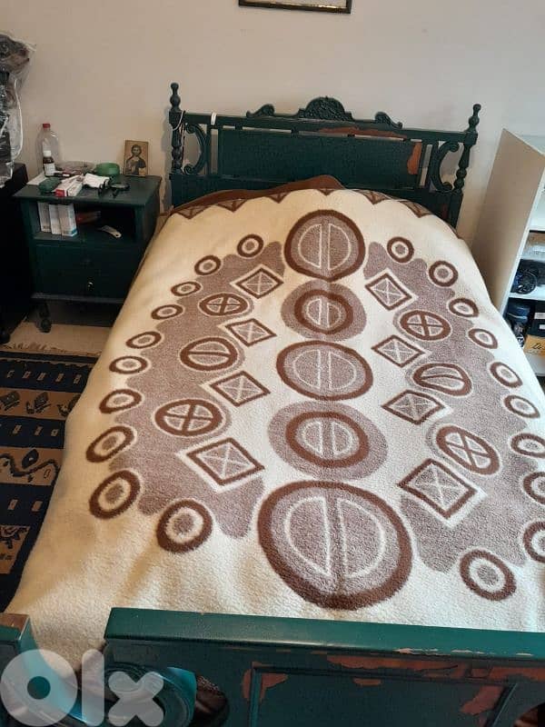 bed and night table 1