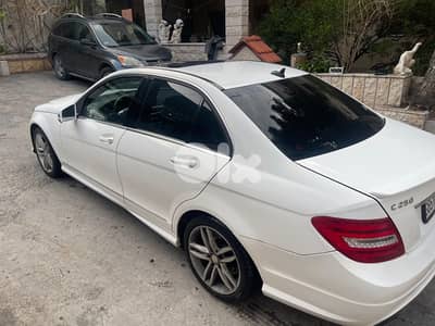Mercedes-Benz C-Class 2014