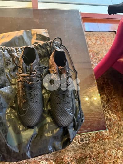 Nike  Air Zoom mercurial Vapor XVI Elite FG size 40.5