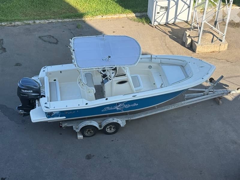 Boat Scout 242 year 2007 225 HP Yamaha engine 13