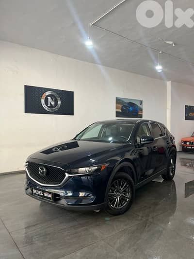 Mazda CX-5 2019 Touring AWD V4 Low Milage