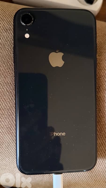 xr 150$ 13 pro max sim locked 350$ 1