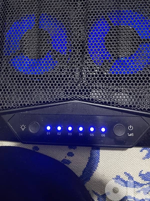 8 fan cooler ver good condition 2