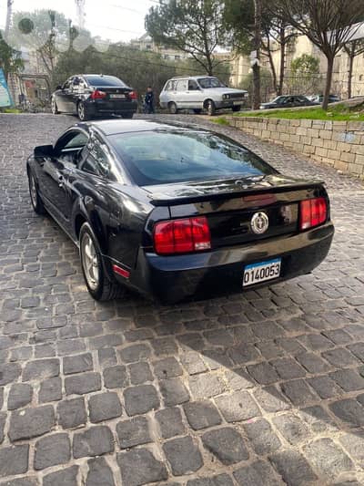 Ford Mustang 2007